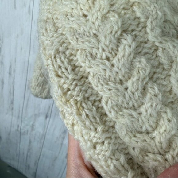 Inis Craft 100% merino wool cream full zip sweater Medium - Picture 4 of 4